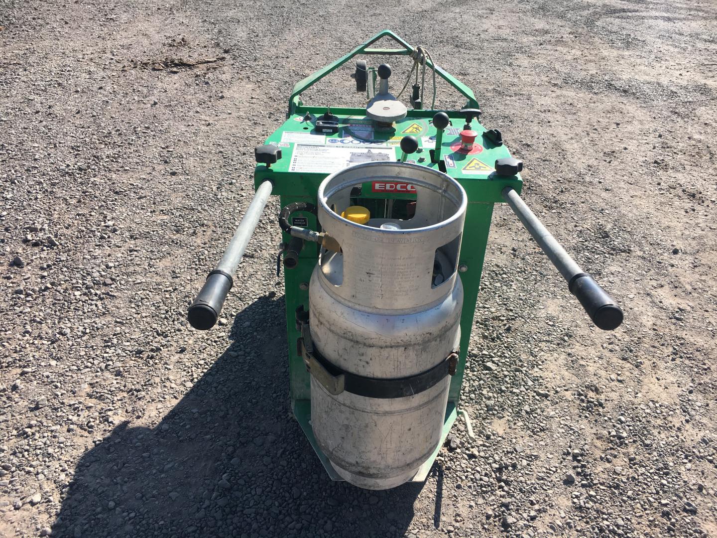 ./imagenes/INVOICE/2019/16302/CORTADORA PARA CONCRETO  EDCO (5).JPG